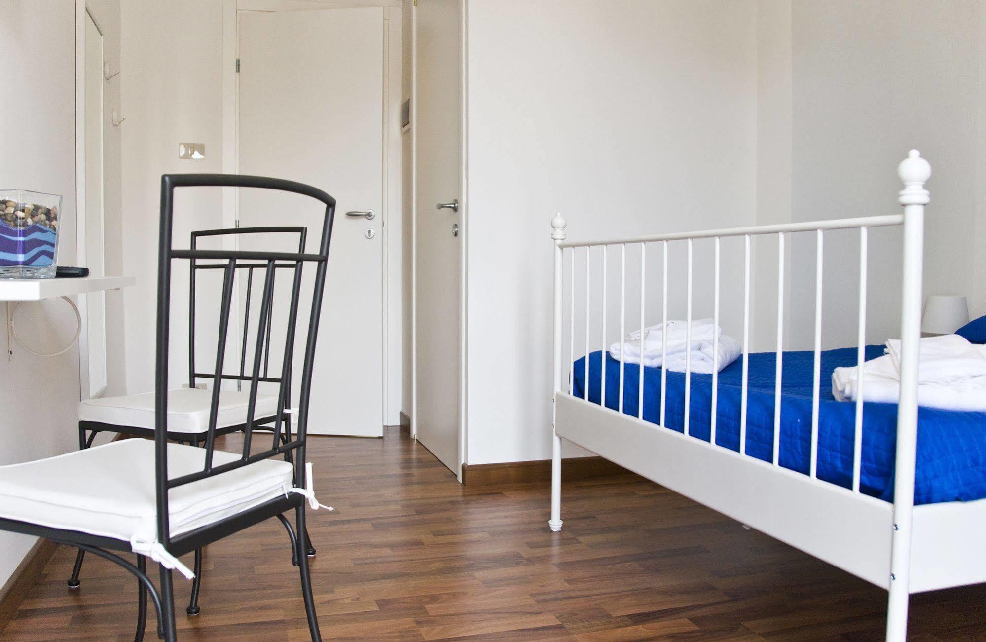 B&B International Trieste Luaran gambar